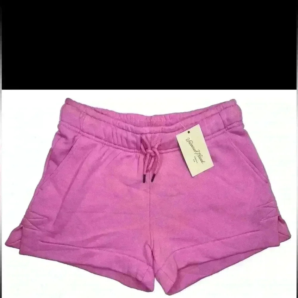 Women’s Short High Rise Pull On Size Small Universal Thread Womens Color Pink